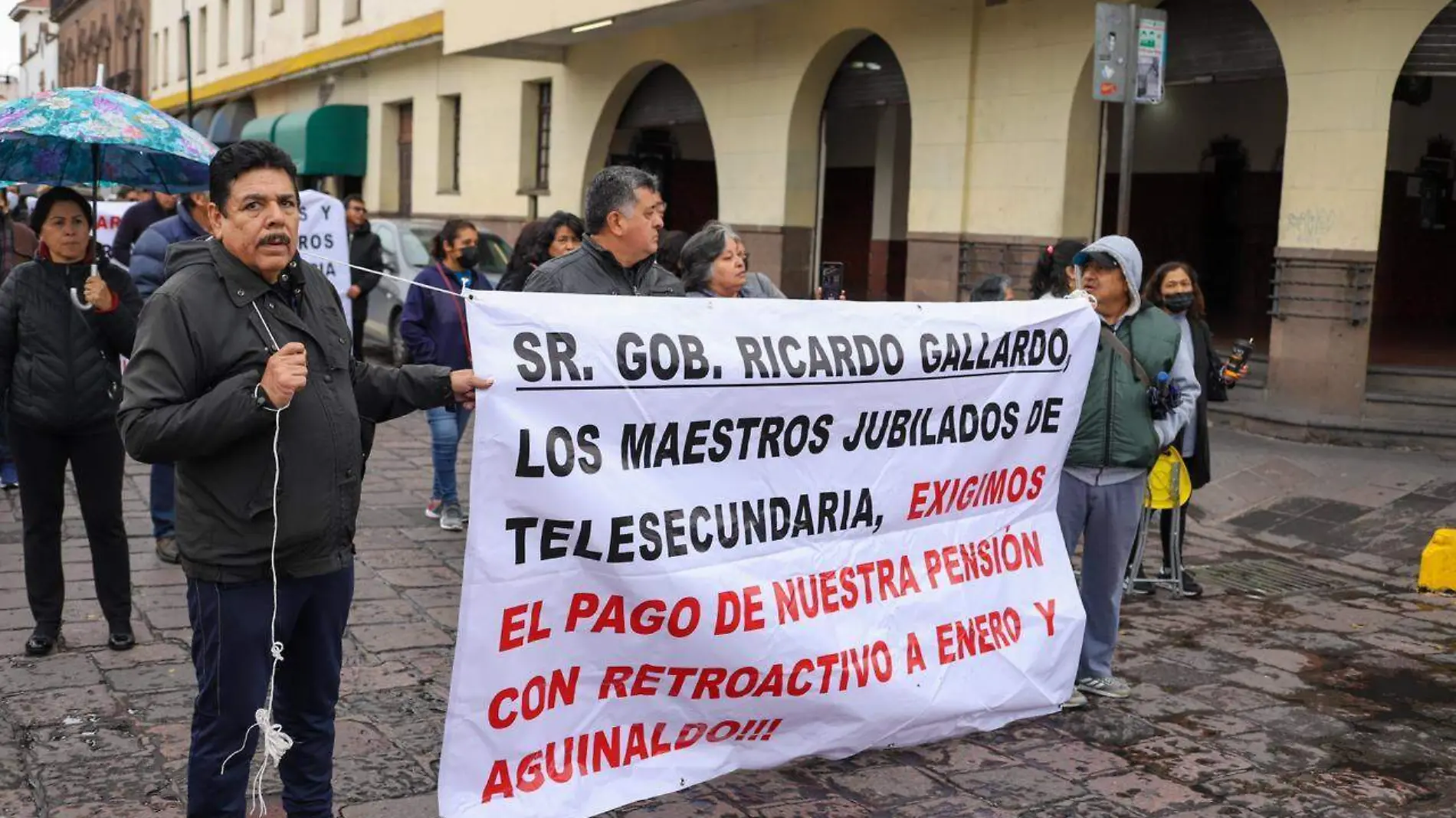 Maestros jubilados manifestación (3)